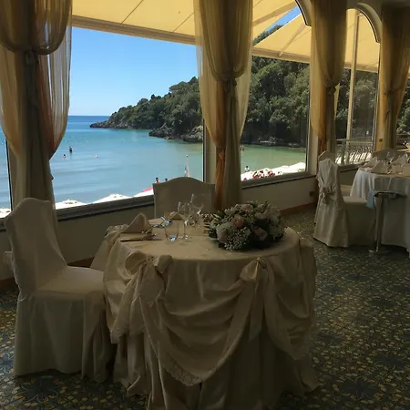 Grand Il Ninfeo Gaeta