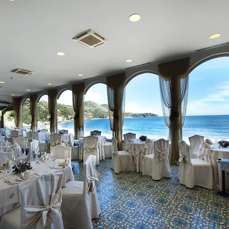 Hotel Grand Il Ninfeo 4*